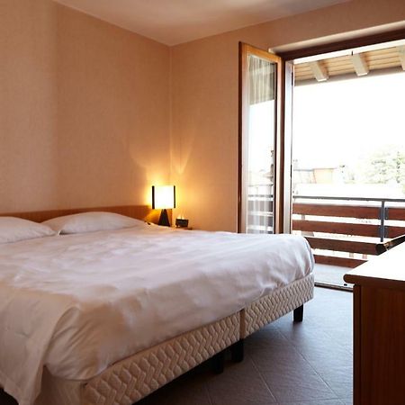 Active Hotel Кастионе дела Презолана Екстериор снимка